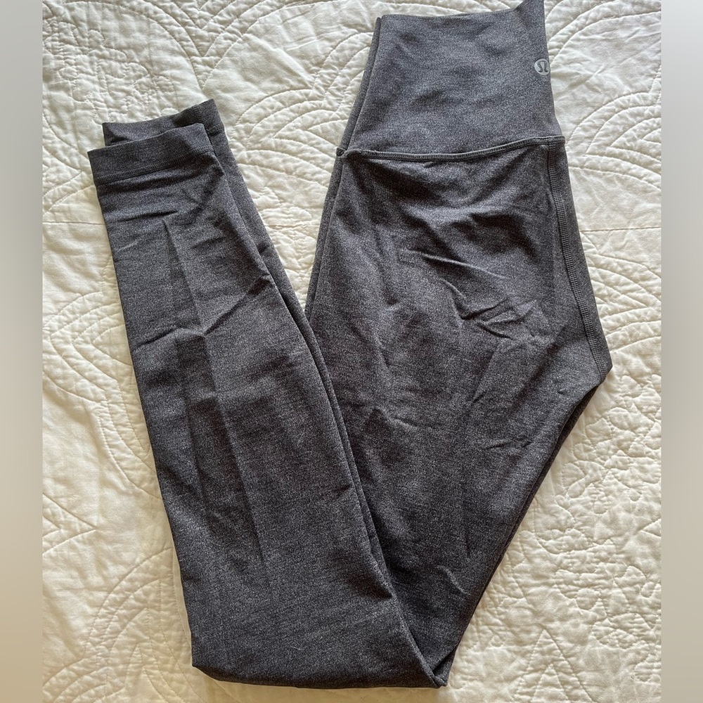 20% OFF 2+ BUNDLES! Lululemon Leggings. Charcoal. Size 6